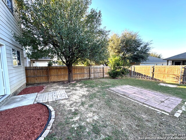 Image 31 of 33 For 6207 Amherst Bay