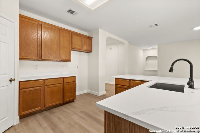 Image 11 of 28 For 570 American Flag