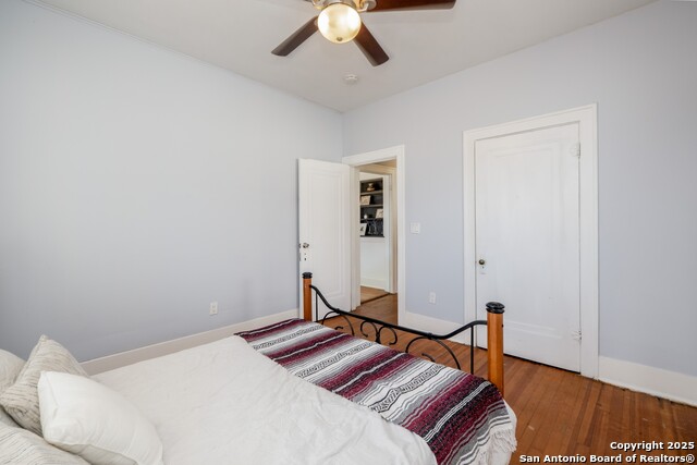 Listing photo id 18 for 703 Highland E