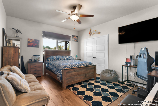 Image 23 of 39 For 526 Stars And Stripes