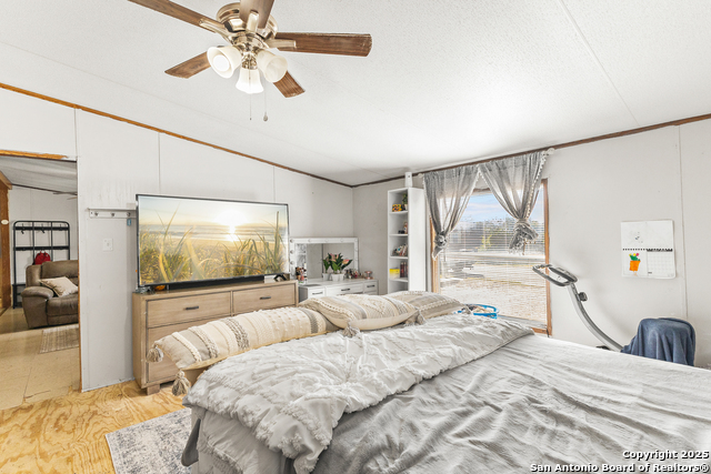 Image 17 of 23 For 1118 32nd