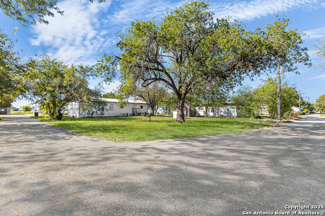 Image 21 of 23 For 1118 32nd