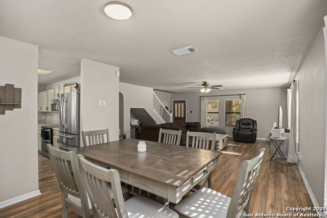 Image 12 of 33 For 7205 Breeze Hollow