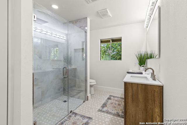 Image 22 of 36 For 119 Shadywood