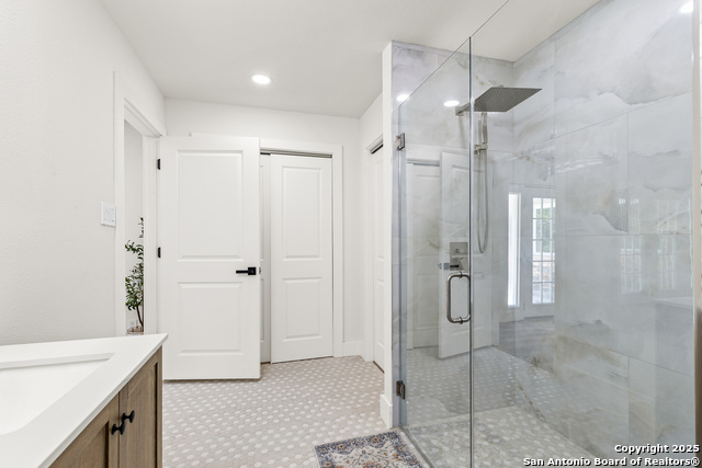 Image 24 of 36 For 119 Shadywood