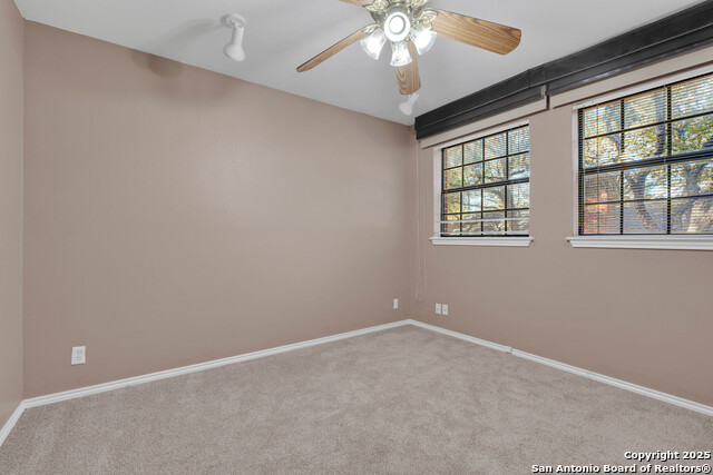 Image 12 of 16 For 7930 Roanoke  106