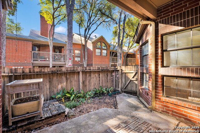 Image 15 of 16 For 7930 Roanoke  106