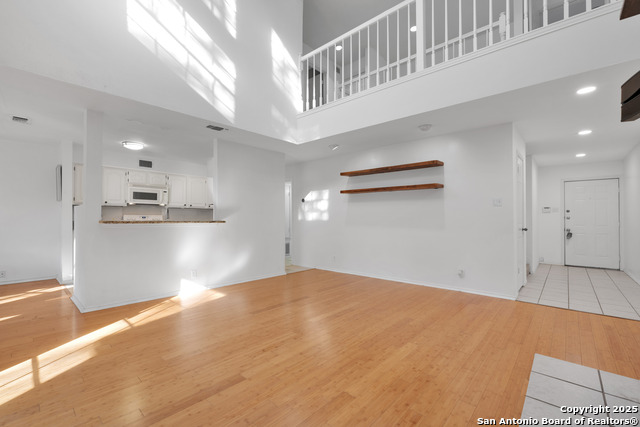 Image 3 of 16 For 7930 Roanoke  106