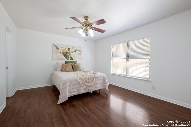 Listing photo id 13 for 6630 Eastern Clouds