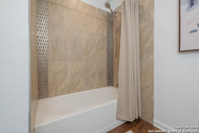 Listing photo id 18 for 6630 Eastern Clouds