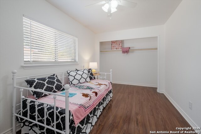 Listing photo id 23 for 6630 Eastern Clouds