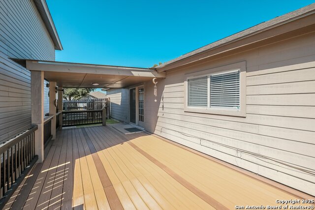 Listing photo id 26 for 6630 Eastern Clouds