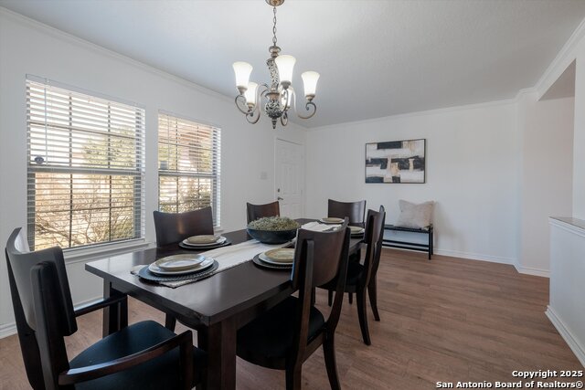 Listing photo id 3 for 6630 Eastern Clouds