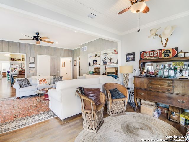 Image 18 of 24 For 310 Garraty