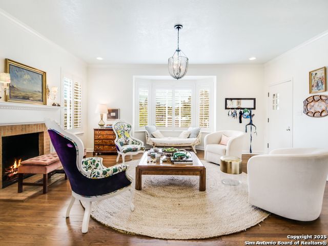 Image 3 of 24 For 310 Garraty