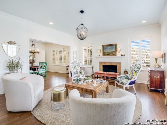 Image 4 of 24 For 310 Garraty