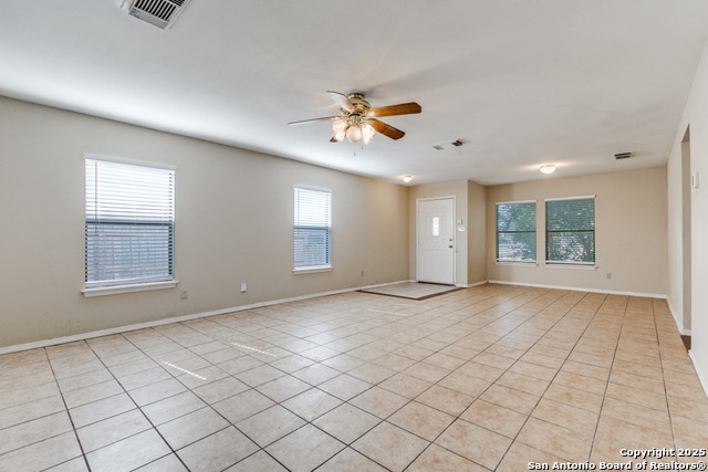 Image 4 of 23 For 1210 Crossing Oaks