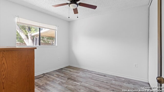 Image 12 of 19 For 208 Gamblewood