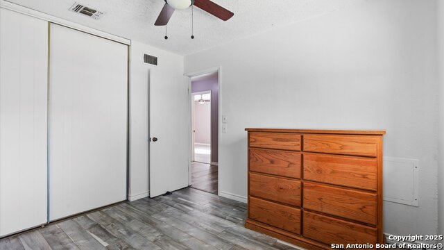 Image 13 of 19 For 208 Gamblewood