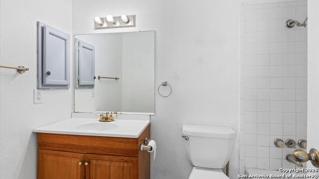 Image 9 of 19 For 208 Gamblewood