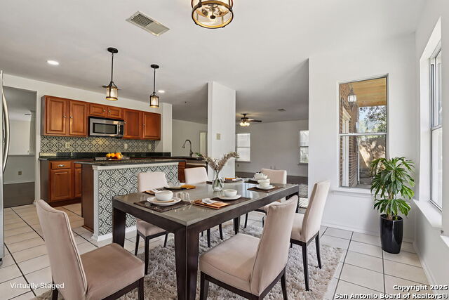 Image 11 of 34 For 16 Marella Dr