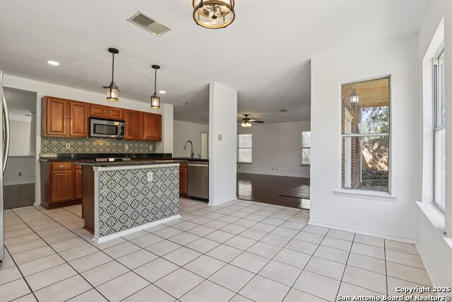 Image 12 of 34 For 16 Marella Dr