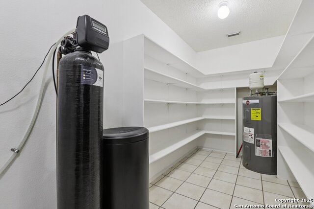 Image 14 of 34 For 16 Marella Dr