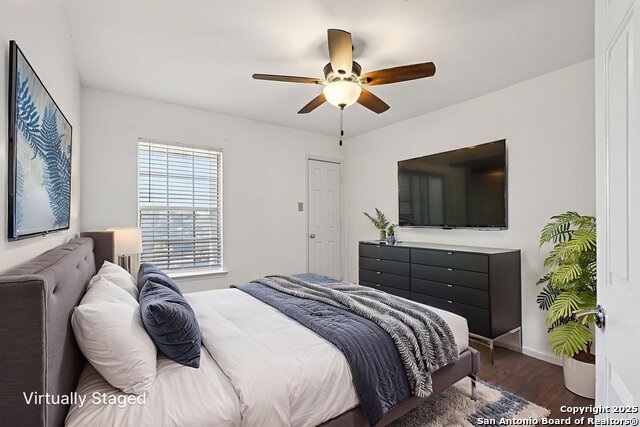 Image 21 of 34 For 16 Marella Dr