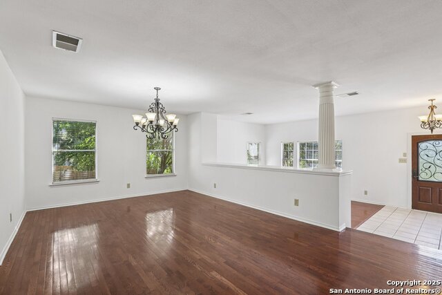 Image 9 of 34 For 16 Marella Dr