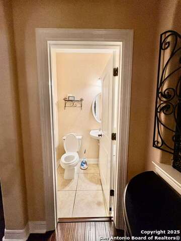 Image 10 of 38 For 18902 Salado