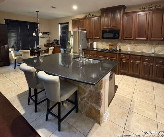 Image 16 of 38 For 18902 Salado