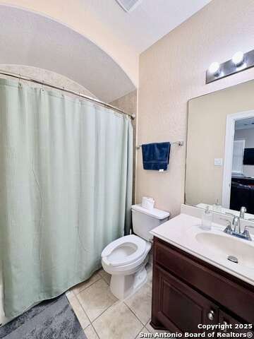 Image 31 of 38 For 18902 Salado