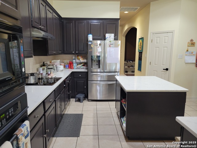 Listing photo id 27 for 1722 Palmer  