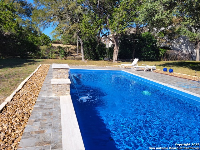 Listing photo id 33 for 1722 Palmer  