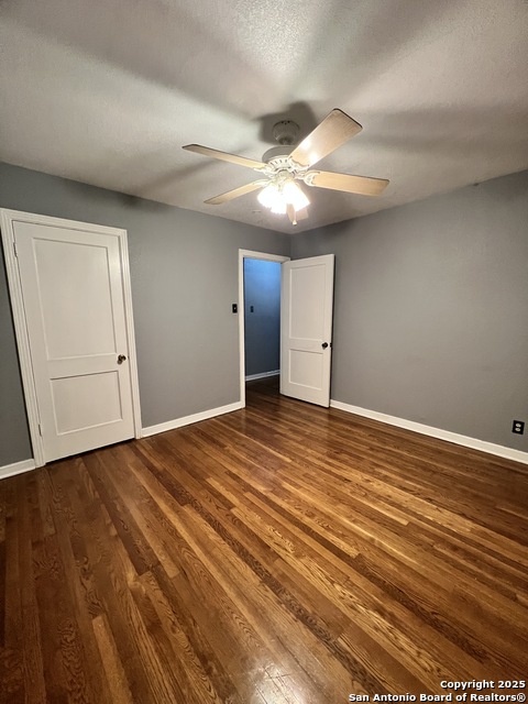 Image 14 of 19 For 463 Bryn Mawr Dr