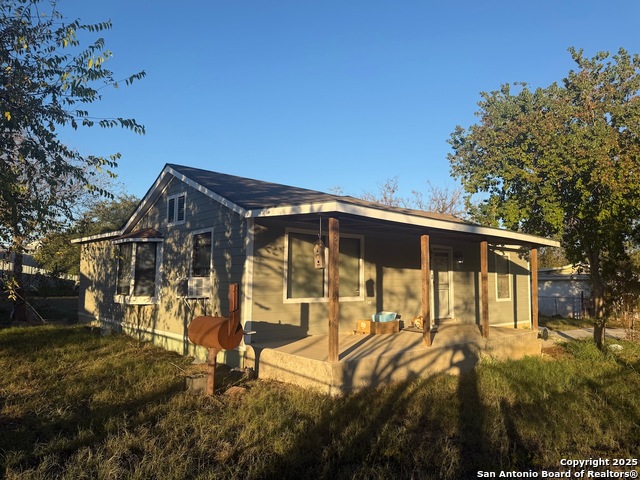 Details for 620 Viewpoint, Poteet, TX 78065