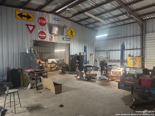 Image 17 of 18 For 620 Viewpoint