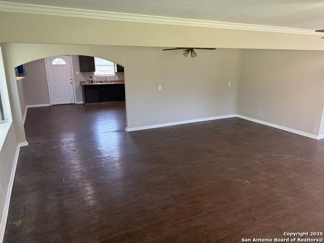 Image 4 of 18 For 620 Viewpoint