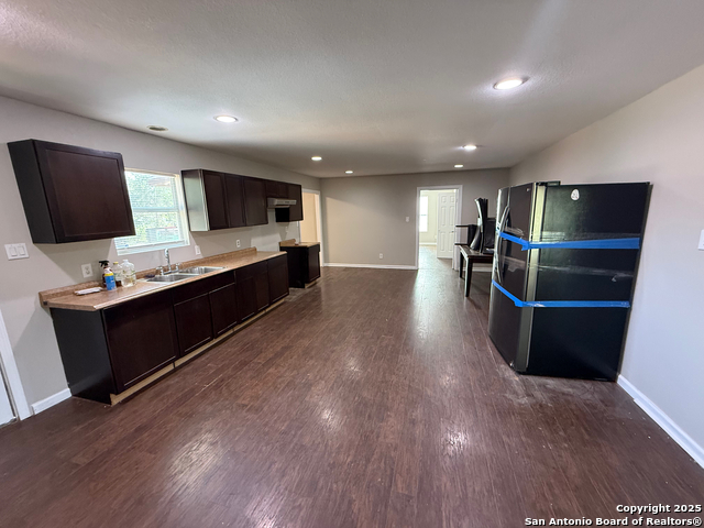 Image 6 of 18 For 620 Viewpoint