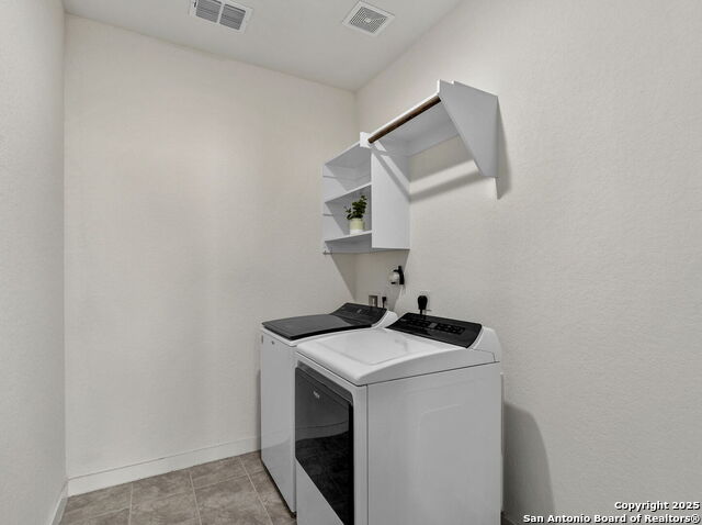 Image 11 of 20 For 8207 Chasemont