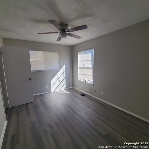 Image 13 of 17 For 5143 Village Row