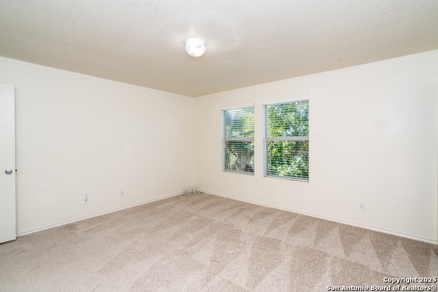 Image 43 of 51 For 13003 Southton