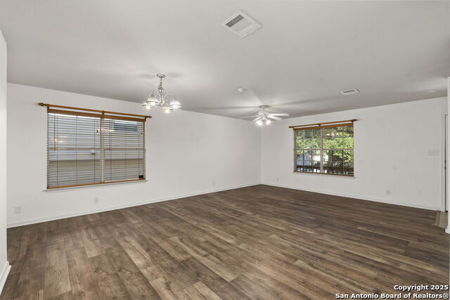 Image 6 of 35 For 1023 Magnolia Bend