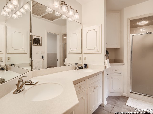 Image 17 of 28 For 10126 Jandre