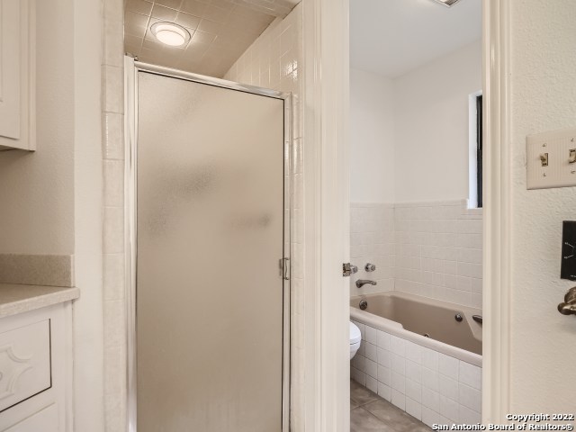 Image 18 of 28 For 10126 Jandre