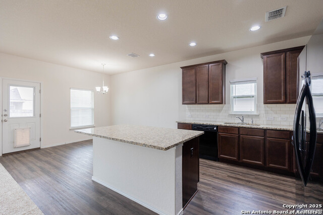 Image 9 of 28 For 2614 Pismo Beach