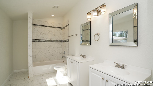 Image 15 of 23 For 1814 Interstate 35 N