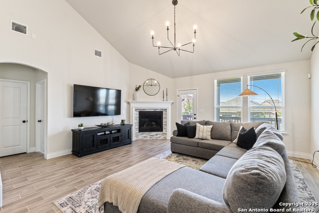 Image 13 of 28 For 2130 Dalhart