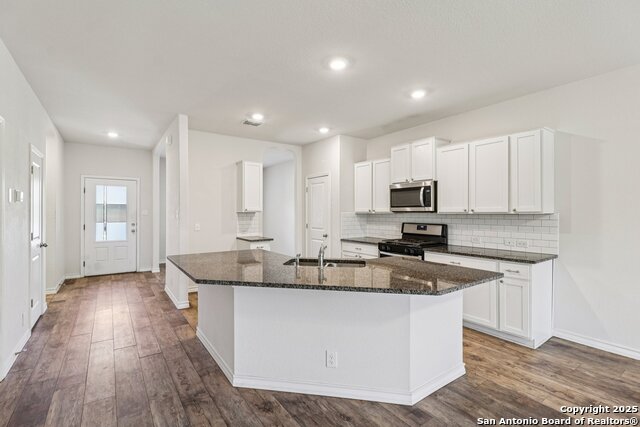 Image 11 of 49 For 22018 Backspin