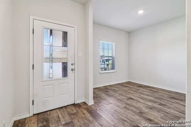 Image 3 of 49 For 22018 Backspin